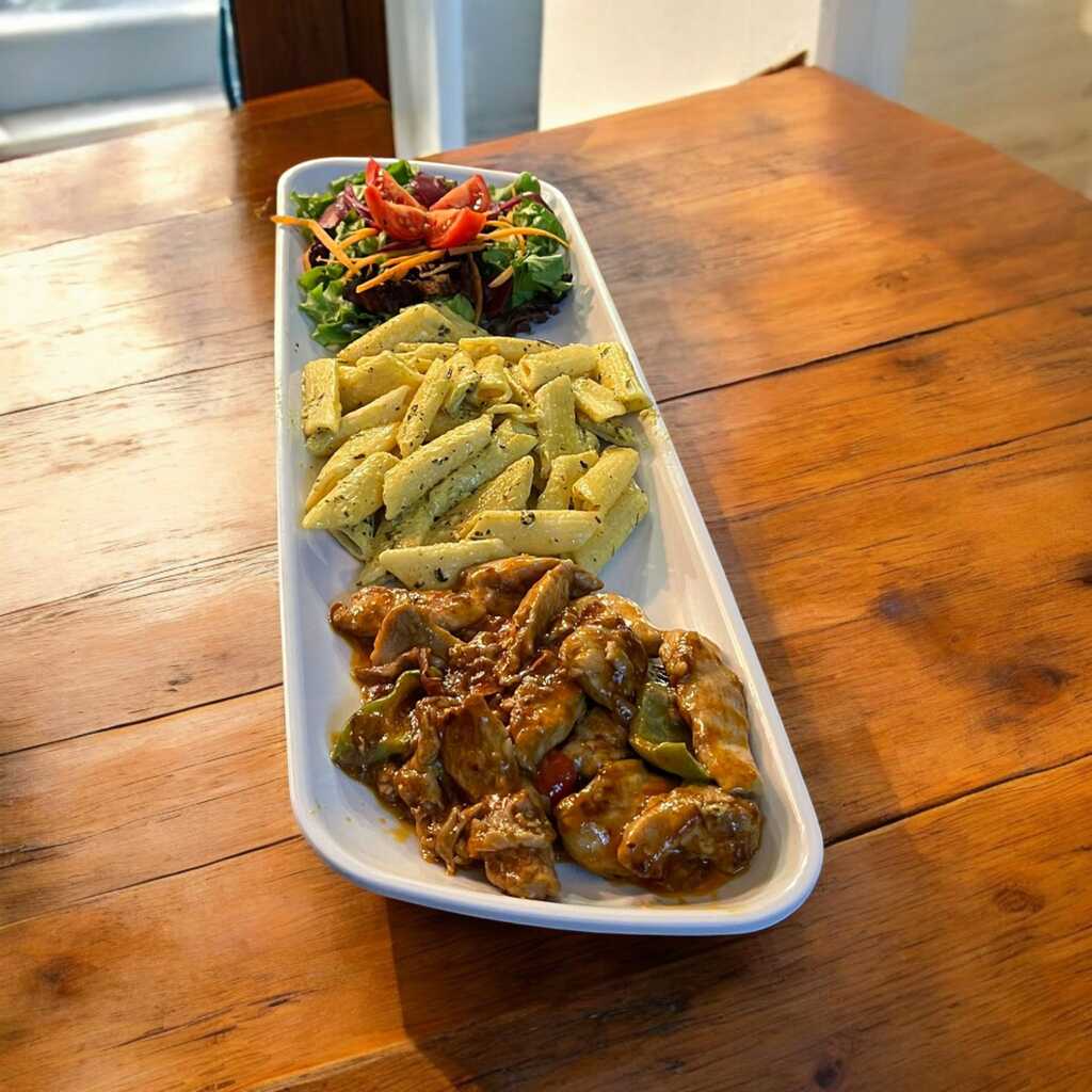 Barbekülü (BBQ) Tavuk Resmi